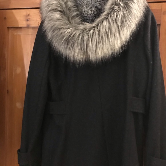 Nautical Charcoal Toggle Coat. New Without Tags. - Picture 10 of 10